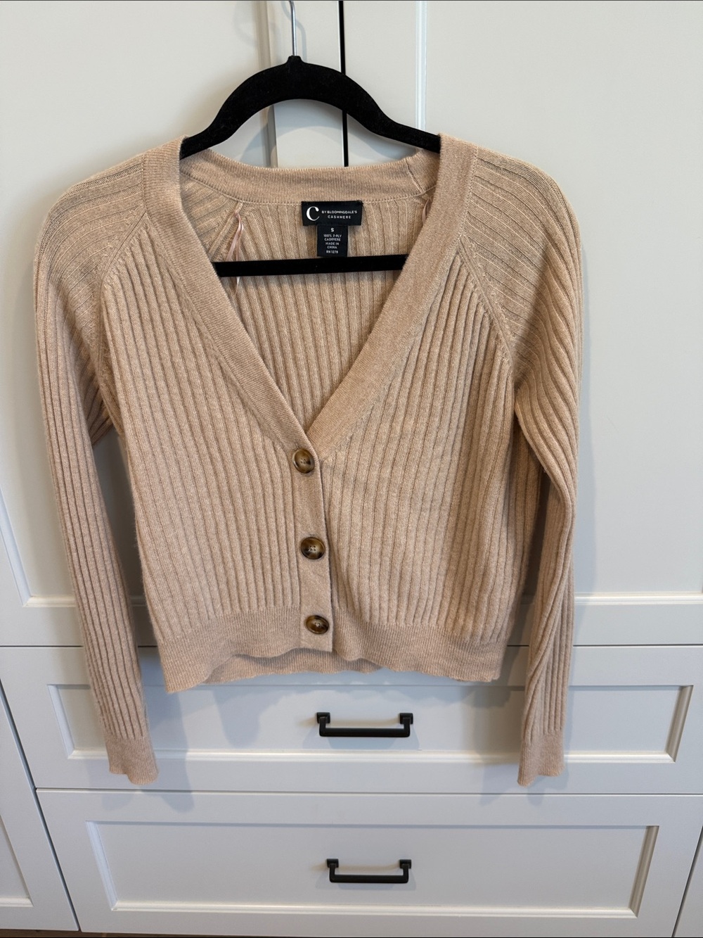 Contemporary Casual Cream Ribbed V-Neck Button Cardigan